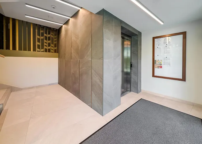 Apartment Wichrowa Comfort Zone By Bookinghost